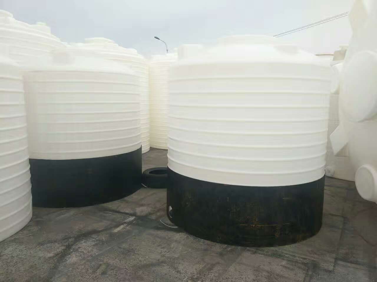 PE塑料水箱水桶